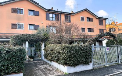 Villa a schiera in Via Carlo Guzzi 19, Segrate (MI)